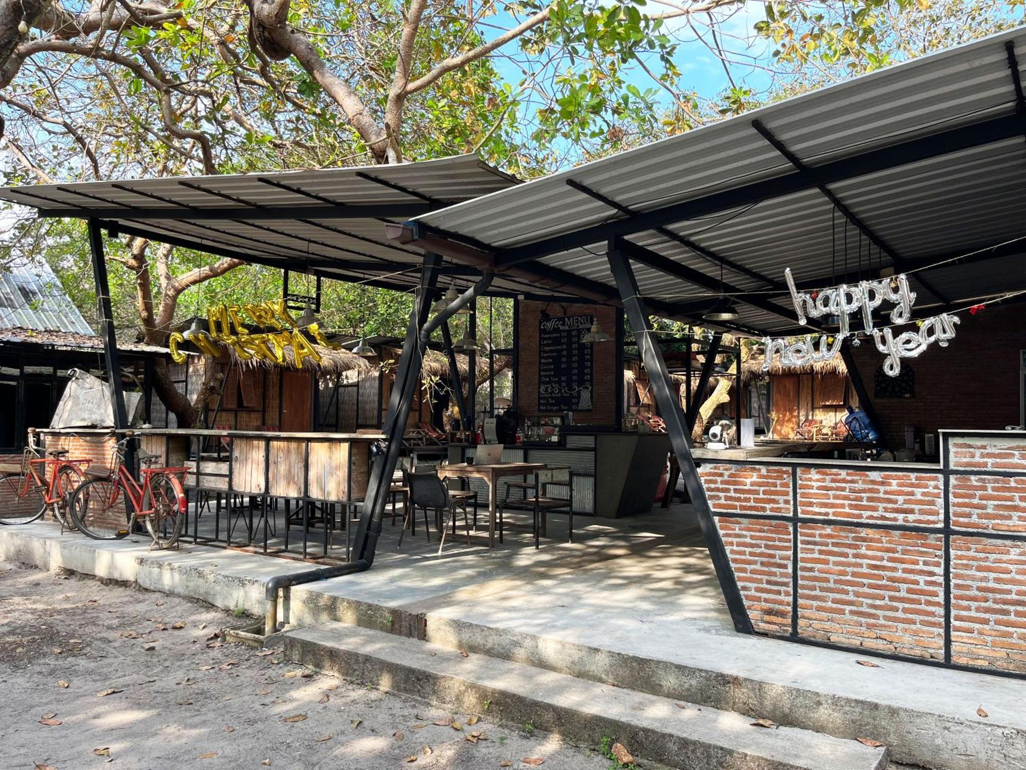 Little Hut Hotel Koh Phayam Exterior photo