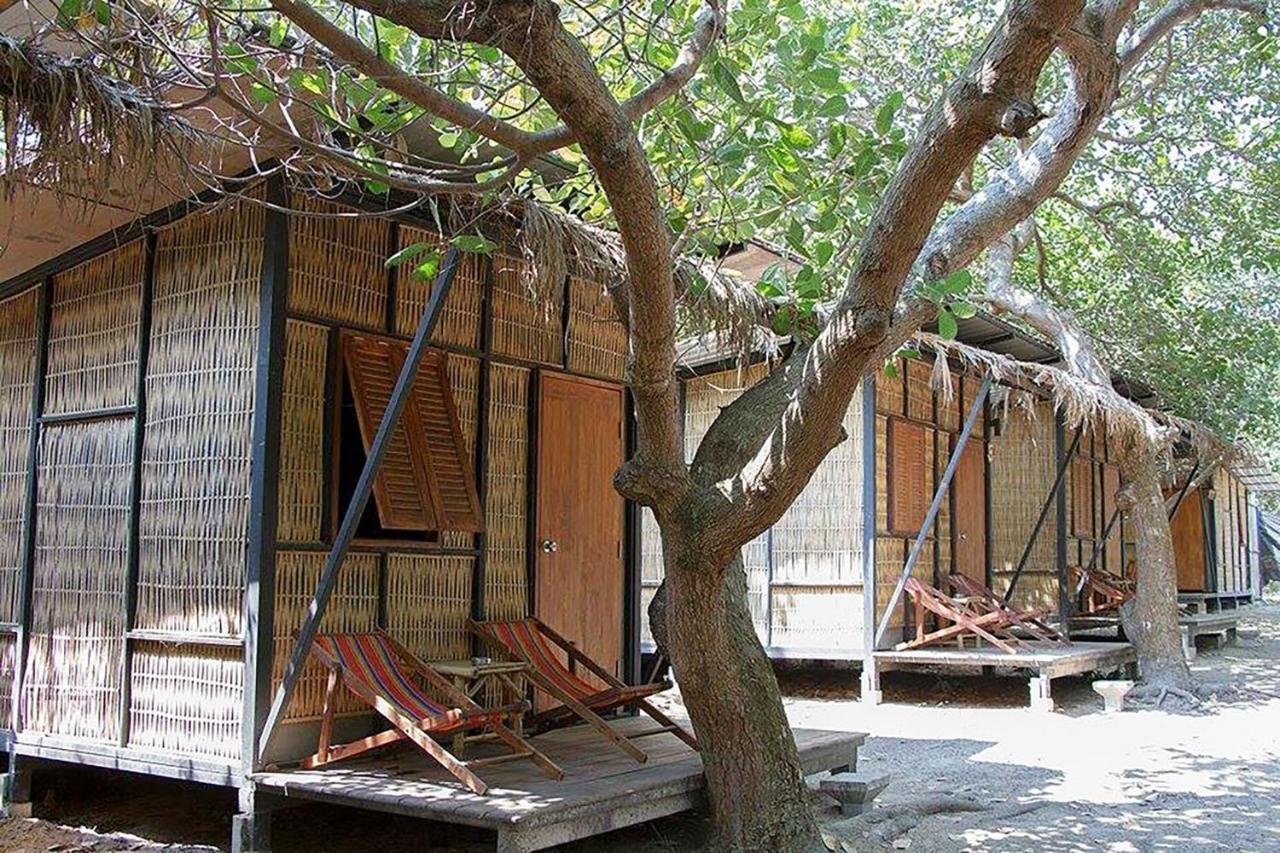 Little Hut Hotel Koh Phayam Exterior photo